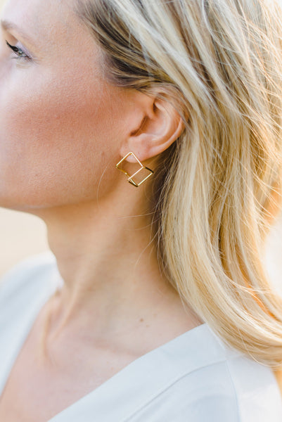 Illusion Cube Earring