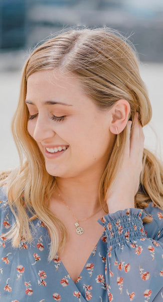 Luxe Line Bar Ear Jacket