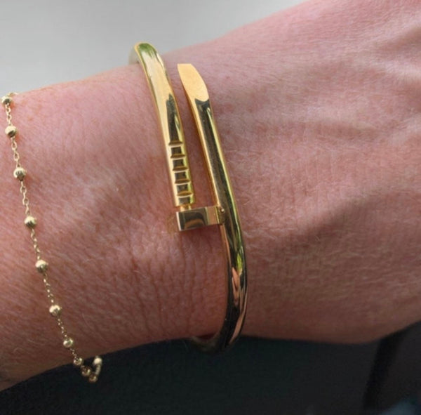 Bolt- Steel Screw Bracelet