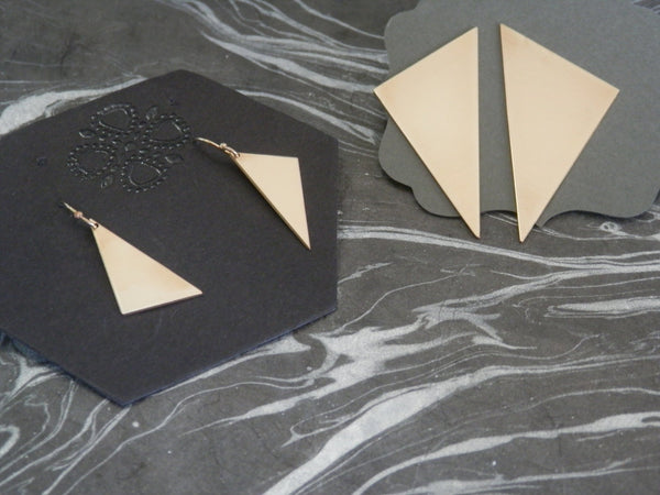 Bond Earring