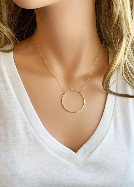 Big OH Large Circle Necklace